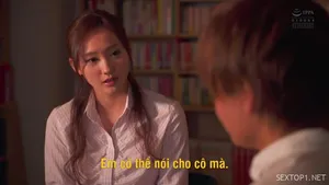 Vợ xinh đẹp cho cấp trên cũ quan hệ để giúp chồng