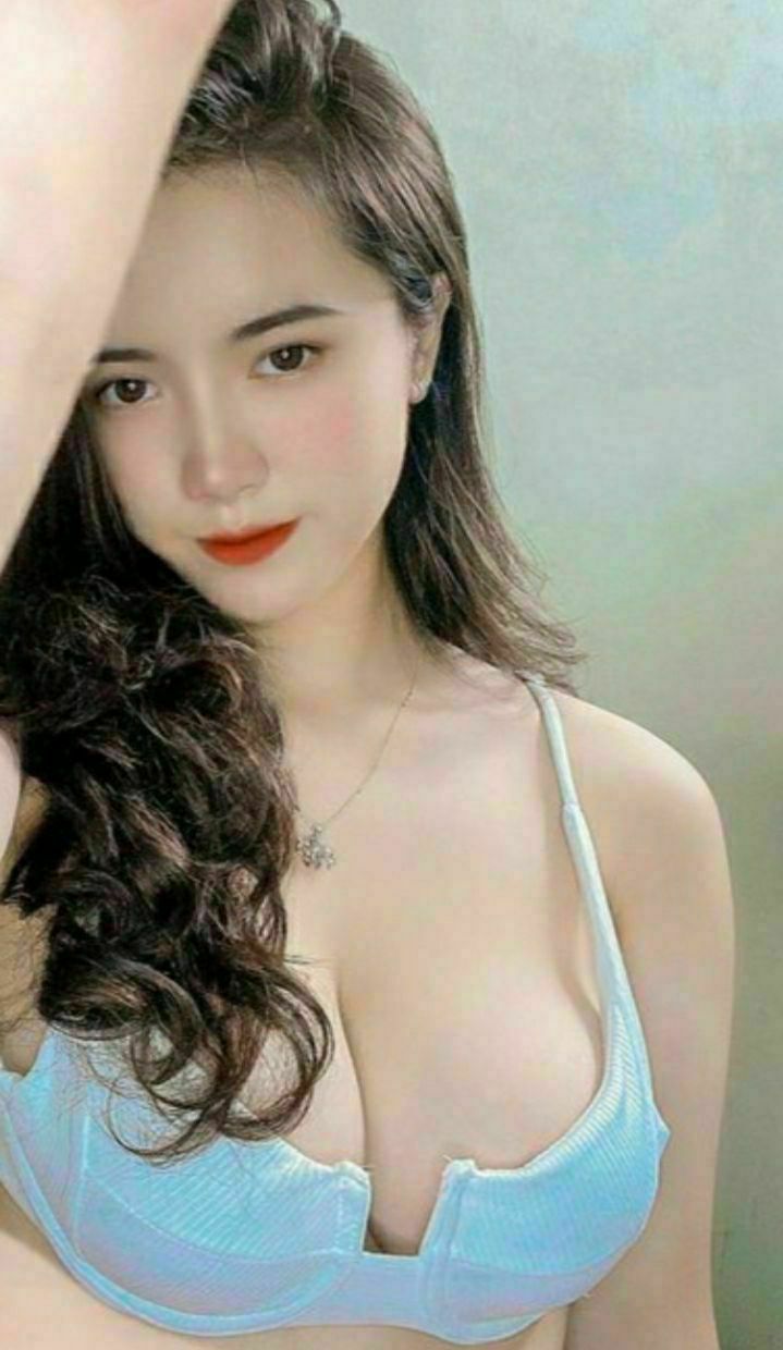 cái biểu cảm này🌚